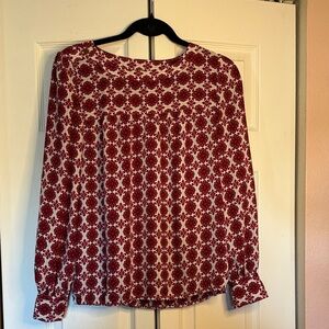 LOFT Red, White and Black Floral Patterned Blouse size XXS